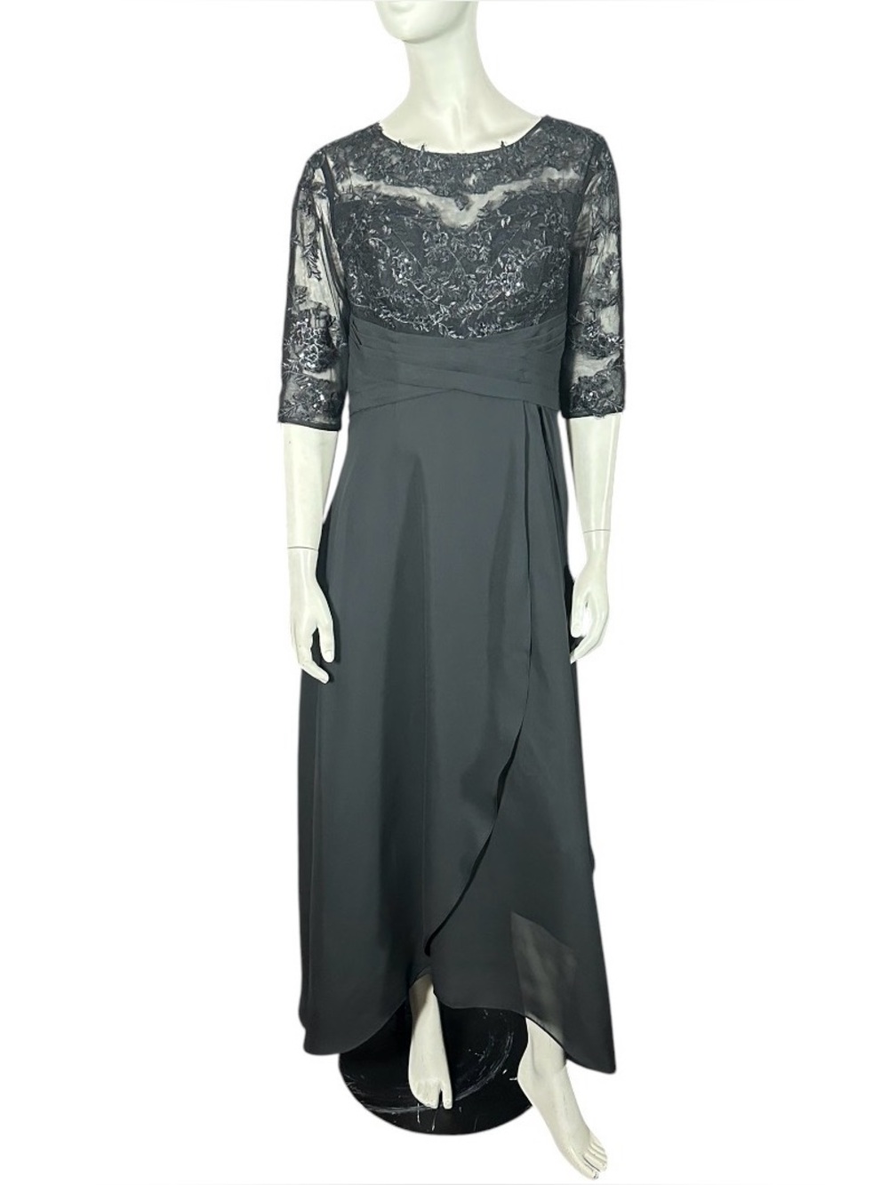Formal A-Line Gown w/Lace Bodice 1/2 Sleeves & Chiffon Skirt Black Size 10 NWT